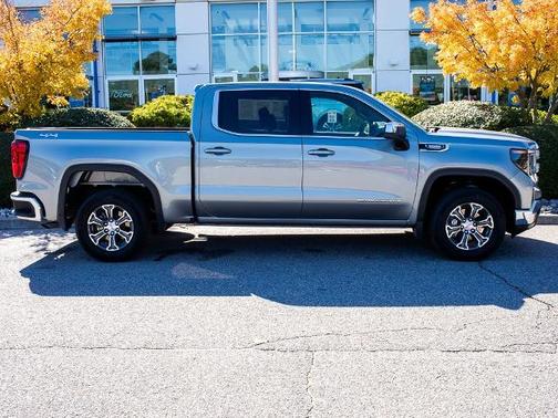2023 GMC Sierra 1500 SLE