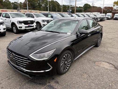 2023 Hyundai SONATA LIMITED