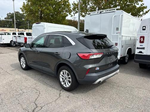 MAGNETIC METALLIC 2020 Ford Escape SE