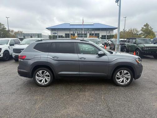 2022 Volkswagen Atlas 2.0T SE