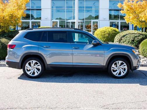2022 Volkswagen Atlas 2.0T SE