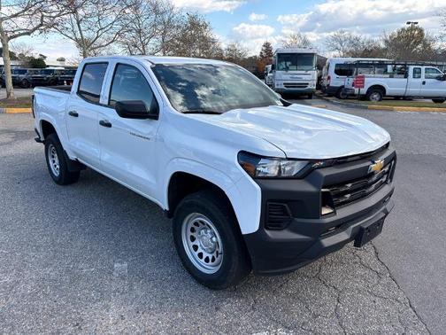 2023 Chevrolet Colorado WT