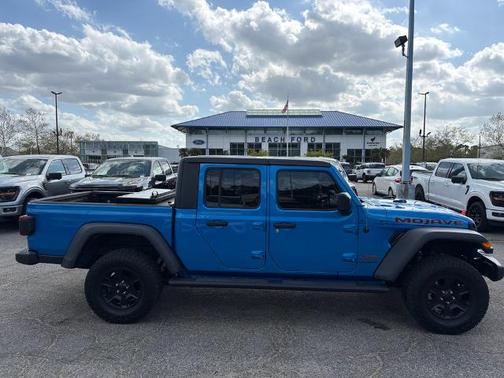 Hydro Blue Pearlcoat 2021 Jeep Gladiator MOJAVE