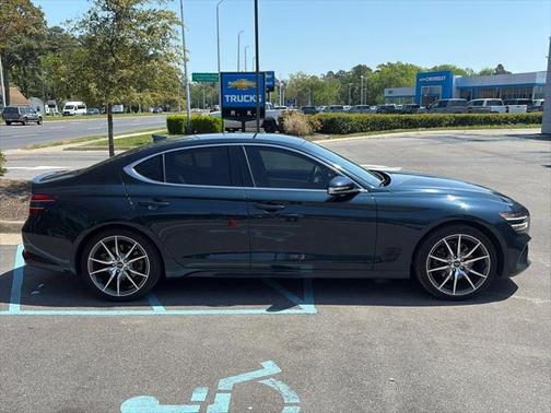 2023 Genesis G70 2.0T AWD