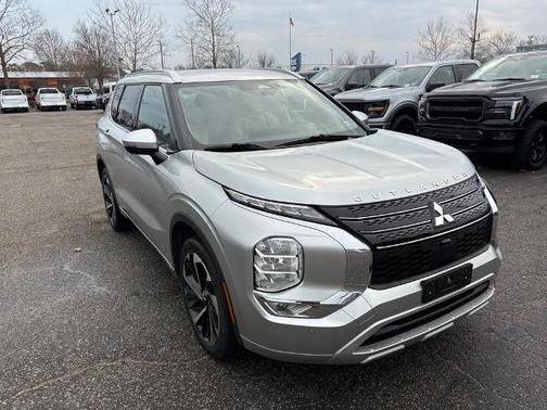 2022 Mitsubishi Outlander SEL
