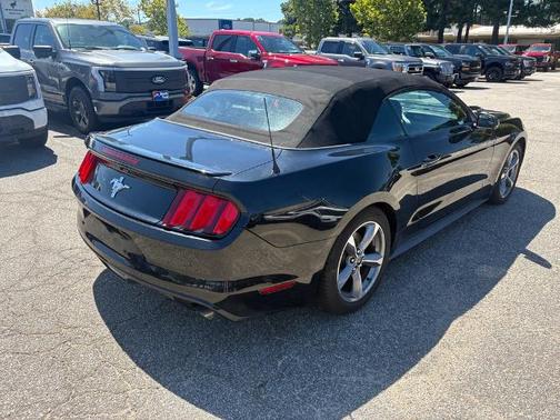 2017 Ford Mustang V6