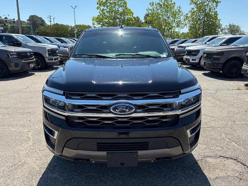 AGATE BLACK METALLIC 2024 Ford Expedition KING RANCH