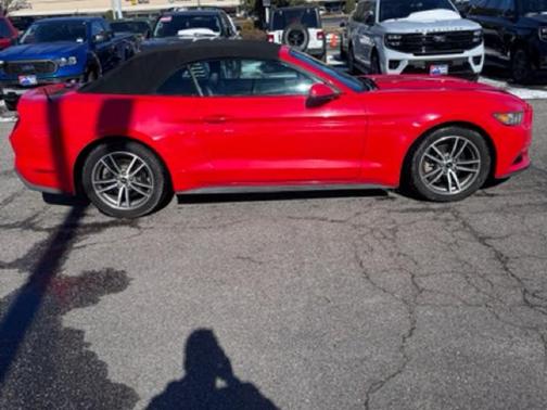 2017 Ford Mustang ECOBOOST PREMIUM