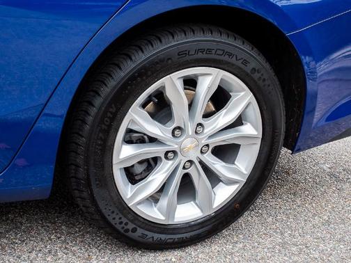 2023 Chevrolet Malibu LT W/1LT