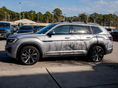 2024 Volkswagen Atlas 2.0T SEL PREMIUM R-LINE