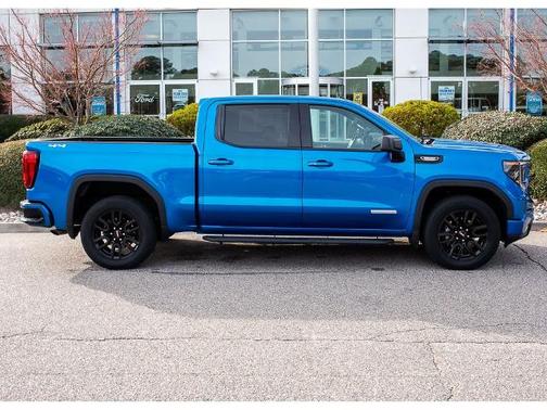 2022 GMC Sierra 1500 ELEVATION