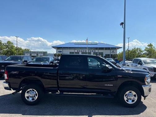 Diamond Black 2022 RAM 2500 BIG HORN