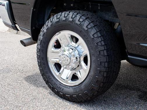 Diamond Black 2022 RAM 2500 BIG HORN