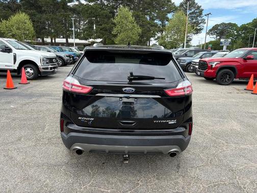 AGATE BLACK METALLIC 2019 Ford Edge TITANIUM