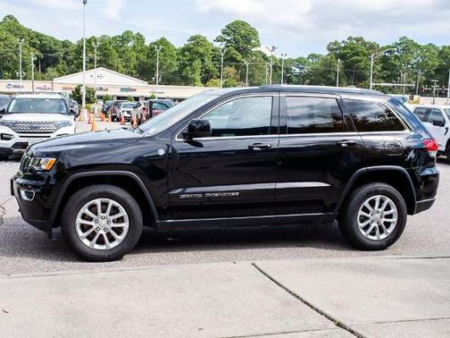 2021 Jeep Grand Cherokee LAREDO