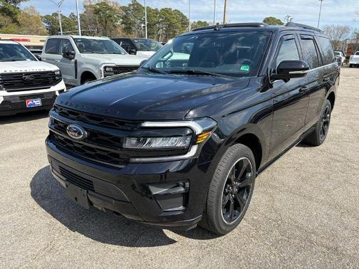 AGATE BLACK METALLIC 2023 Ford Expedition LIMITED