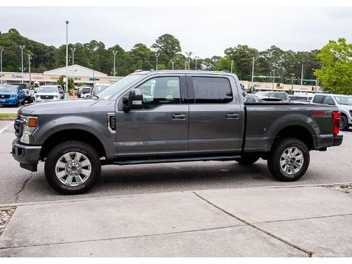CARBONIZED GRAY 2022 Ford F-250 LARIAT