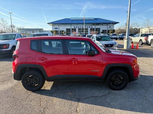 2022 Jeep Renegade SPORT