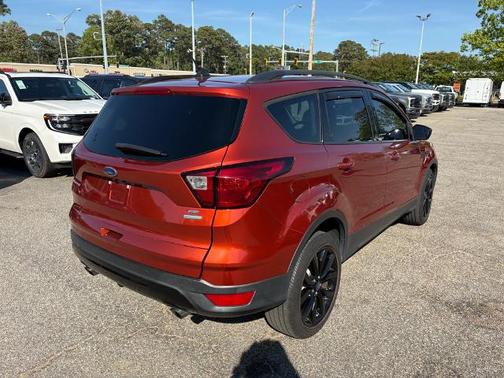 SEDONA ORANGE METALLIC 2019 Ford Escape SE