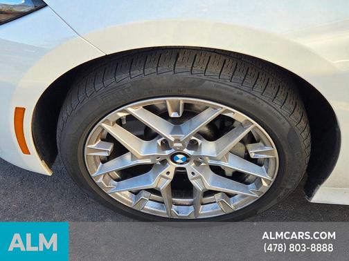 2025 BMW 330 i xDrive