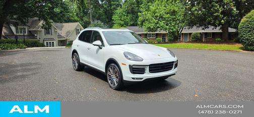 White 2017 Porsche Cayenne Turbo
