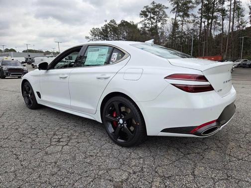 Uyuni White 2026 Genesis G70 3.3T Sport Prestige