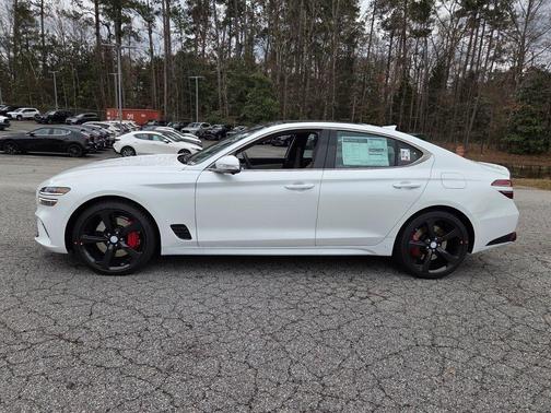 Uyuni White 2026 Genesis G70 3.3T Sport Prestige