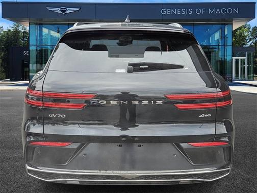 2026 Genesis GV70 2.5T Advanced