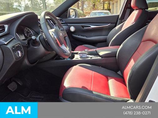 2025 INFINITI QX50 SPORT