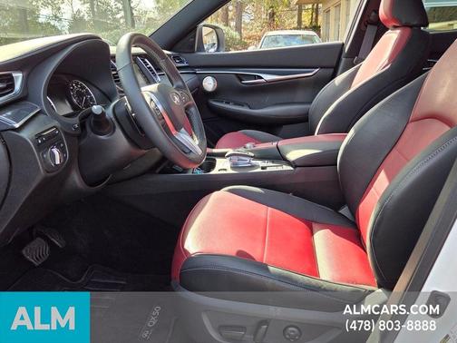 2025 INFINITI QX50 SPORT