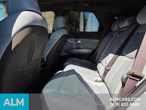 2026 Genesis Electrified GV70 Advanced