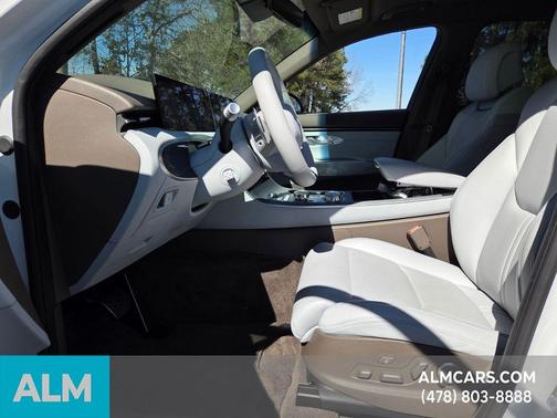 2026 Genesis Electrified GV70 Advanced