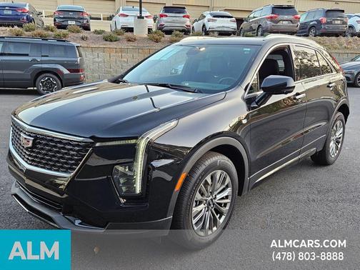 2025 Cadillac XT4 Premium Luxury