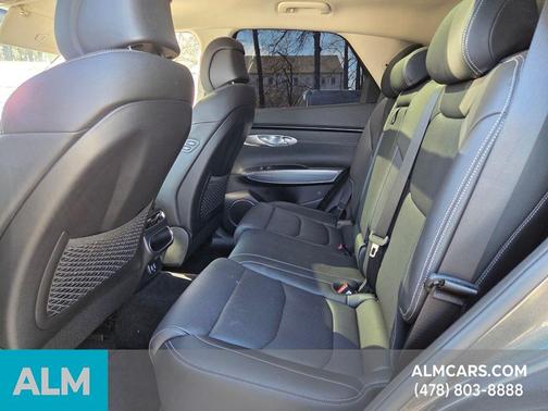 2024 Genesis GV70 2.5T