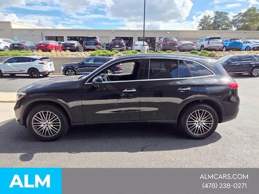 Black 2025 Mercedes-Benz GLC 300 Base
