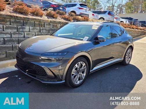 2025 Genesis GV60 Standard