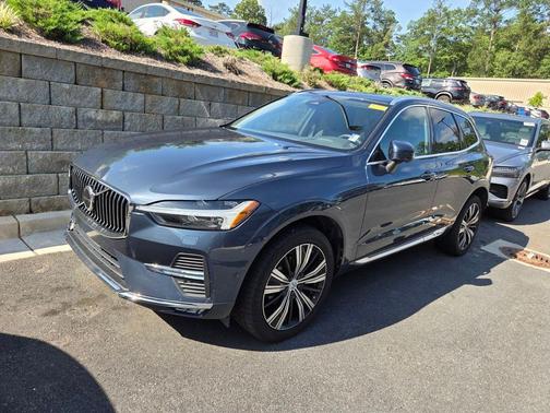 Denim Blue Metallic 2023 Volvo XC60 B5 Plus Bright Theme