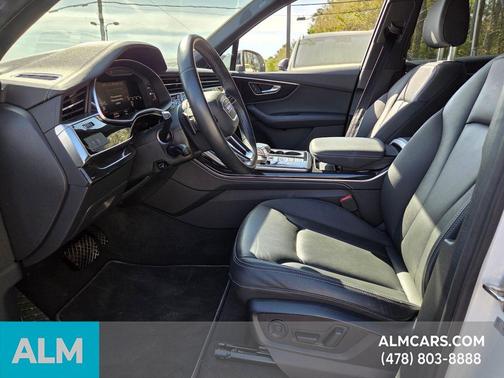 Carrara White 2025 Audi Q7 55 Premium Plus