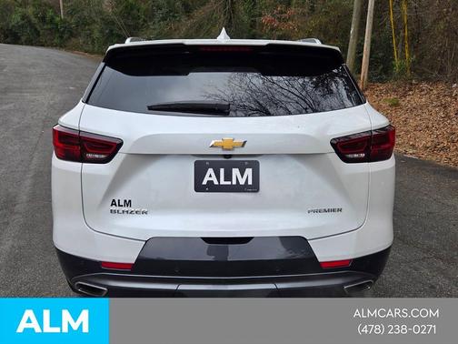 Iridescent Pearl Tricoat 2024 Chevrolet Blazer Premier