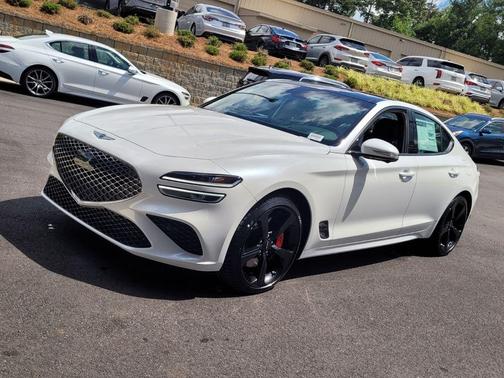 Uyuni White 2026 Genesis G70 3.3T Sport Prestige