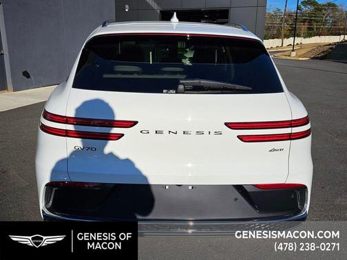 2026 Genesis GV70 2.5T Select