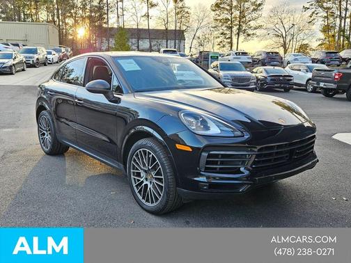 Black 2023 Porsche Cayenne Platinum Edition