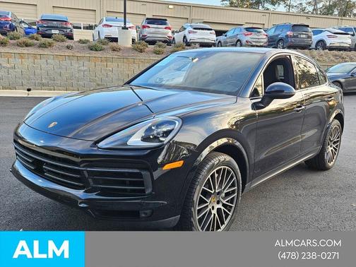 Black 2023 Porsche Cayenne Platinum Edition