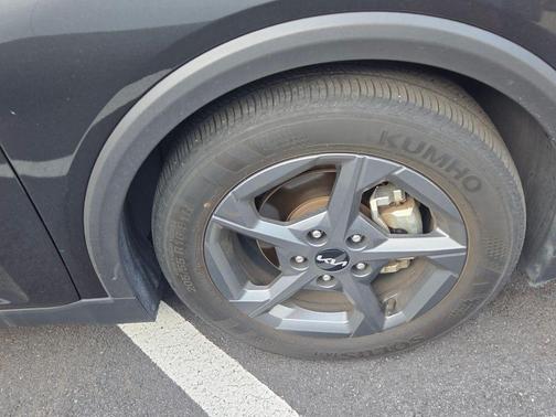 Gray 2025 Kia K4
