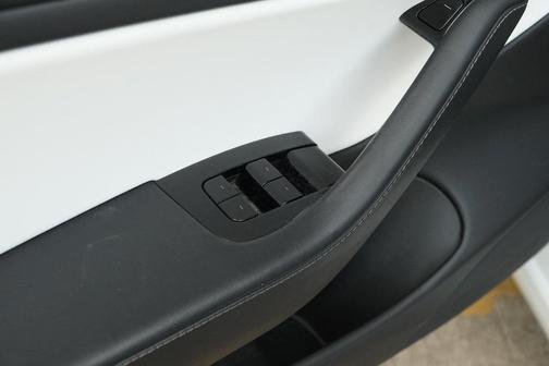 2020 Tesla Model 3 Performance