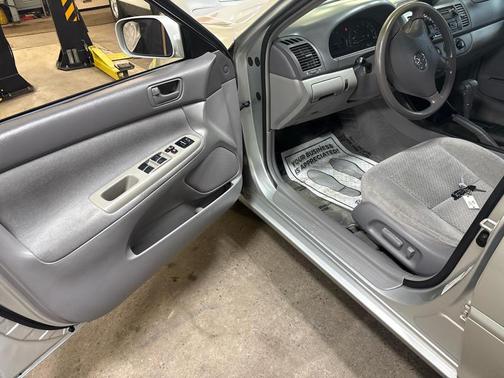2003 Toyota Camry XLE