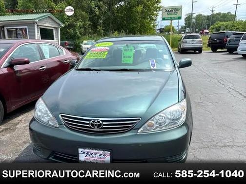 2005 Toyota Camry LE