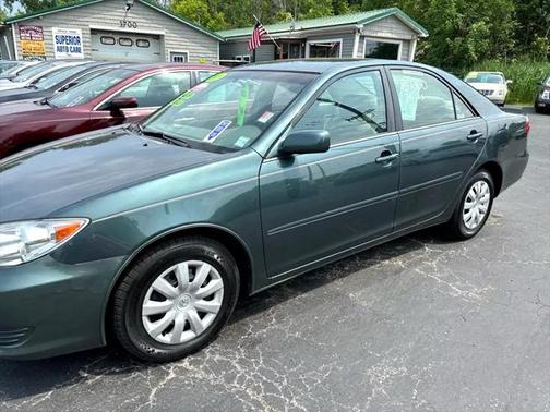 2005 Toyota Camry LE