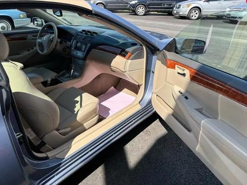 Blue 2007 Toyota Camry Solara SE