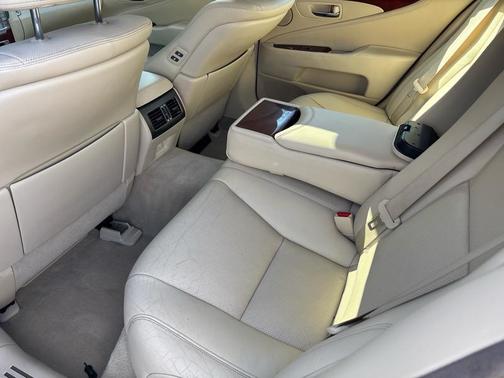 2011 Lexus LS 460 Base